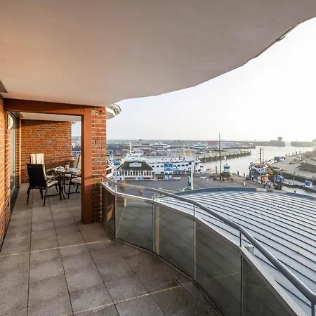 Haus Ankerplatz 3 6 アパート