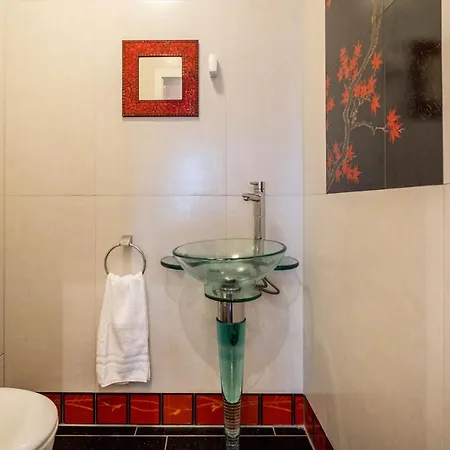 Haus Ankerplatz 3 6 アパート *